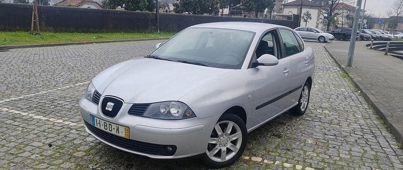 Usado Seat Cordoba 75 HP (55 kW) 2006 Sedan