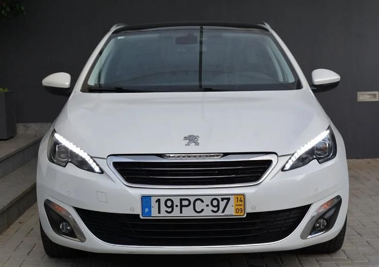 Branco Usado 2014 Peugeot 308 Carrinha | € 8.950 (Preço justo) - Imagem 1/4