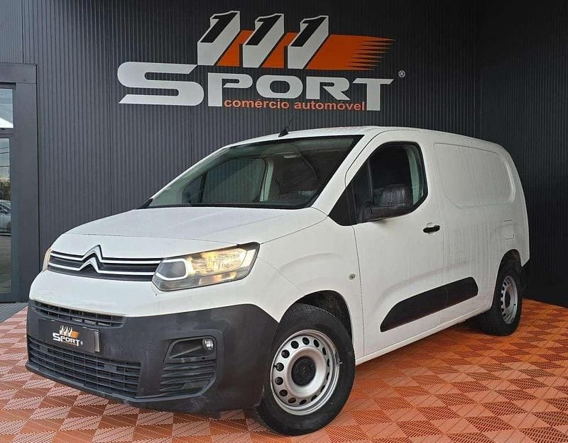 Branco Usado 2021 Citroën Berlingo Monovolume | € 13.750 (Preço justo) - Imagem 1/4