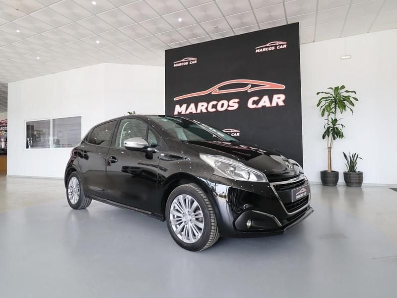 Usado Peugeot 208 Style 82 HP (60 kW) 2016 Preto Citadino