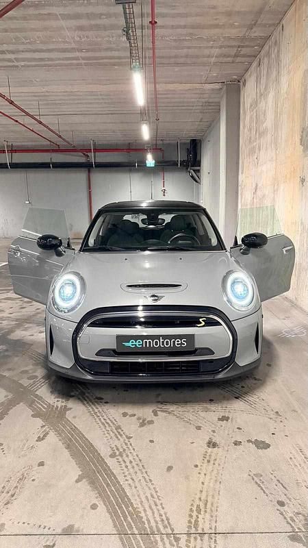Usado Mini Cooper 135 kW (184 HP) 2022 Cinzento Citadino