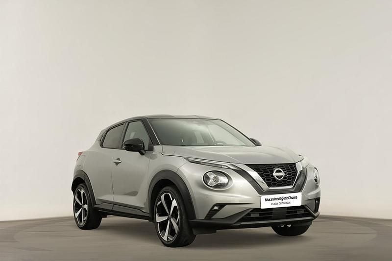 Cinzento Usado 2024 Nissan Juke Tekna SUV | € 24.290 (Caro) - Imagem 1/4