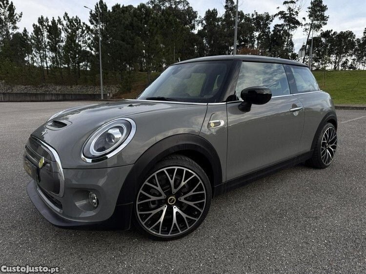 Cinza Usado 2021 Mini Cooper S Citadino | € 23.980 (Preço justo) - Imagem 1/1
