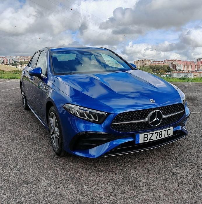 Usado 2023 Mercedes A250 AMG Sedan | € 34.900 (Bom preço) - Imagem 1/4