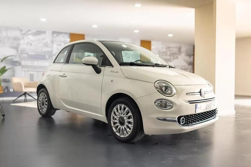 Usado Fiat 500 Dolcevita 70 HP (51 kW) 2022 Branco Citadino