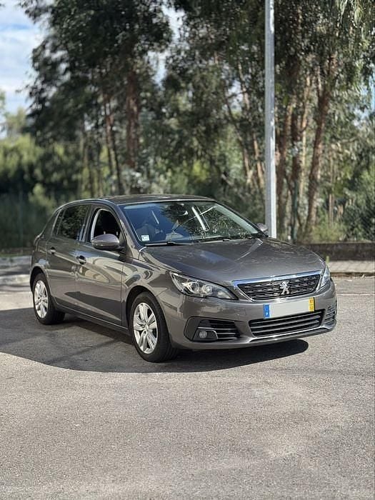 Usado 2017 Peugeot 308 Sedan | € 8.850 (Bom preço) - Imagem 1/4