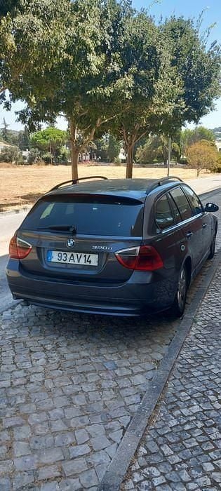 Usado 2005 BMW 320 Carrinha | € 6.500 (Preço justo) - Imagem 1/4