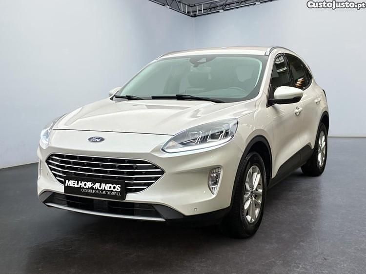 Branco Usado 2022 Ford Kuga Titanium SUV | € 22.990 (Preço justo) - Imagem 1/1