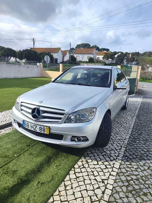 Usado 2009 Mercedes C200 Sedan | € 8.300 (Bom preço) - Imagem 1/4