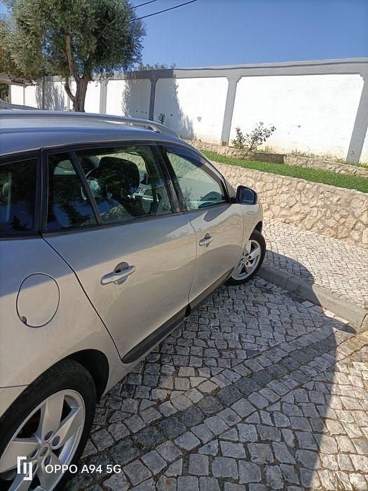 Usado 2009 Renault Mégane III Sedan | € 4.500 (Preço justo) - Imagem 1/4