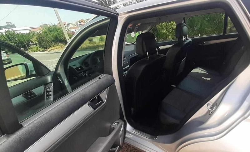 Cinzento Usado 2008 Mercedes C220 Carrinha | € 11.500 (Preço justo) - Imagem 1/4