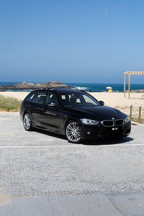 Usado 2015 BMW 320 Comfort Edition Sedan | € 21.900 (Caro) - Imagem 1/4