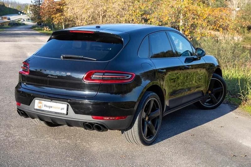 Usado Porsche Macan 252 HP (185 kW) 2017 Preto SUV