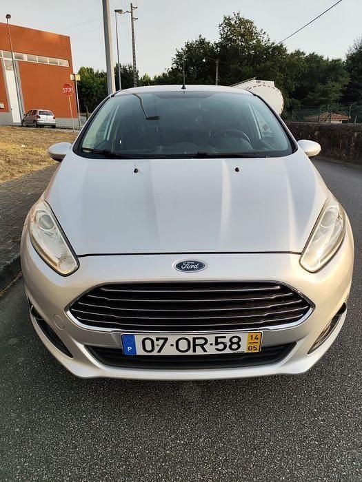 Usado 2014 Ford Fiesta Titanium Citadino | € 7.500 (Bom preço) - Imagem 1/4