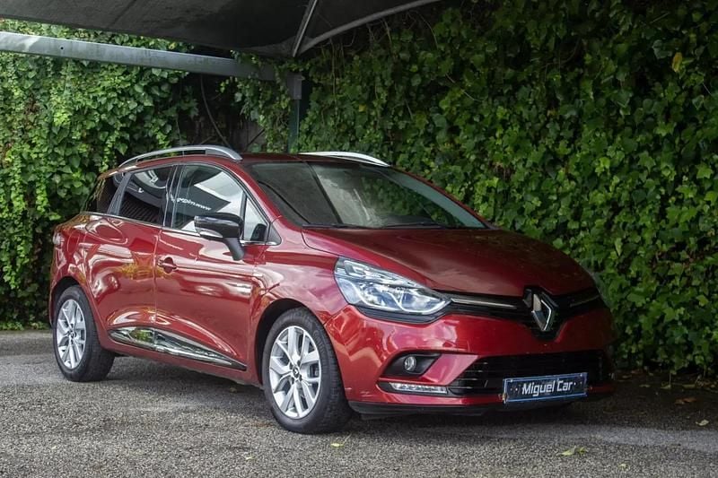 Vermelho Usado 2019 Renault Clio IV LIMITED | € 13.900 (Preço justo) - Imagem 1/4