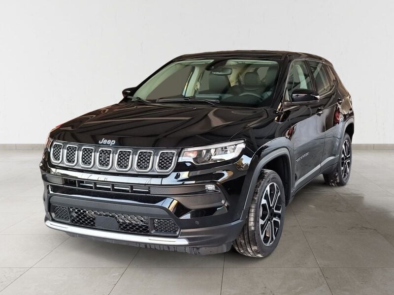 Preto Novo 2024 Jeep Compass Altitude SUV | € 37.990 - Imagem 1/4