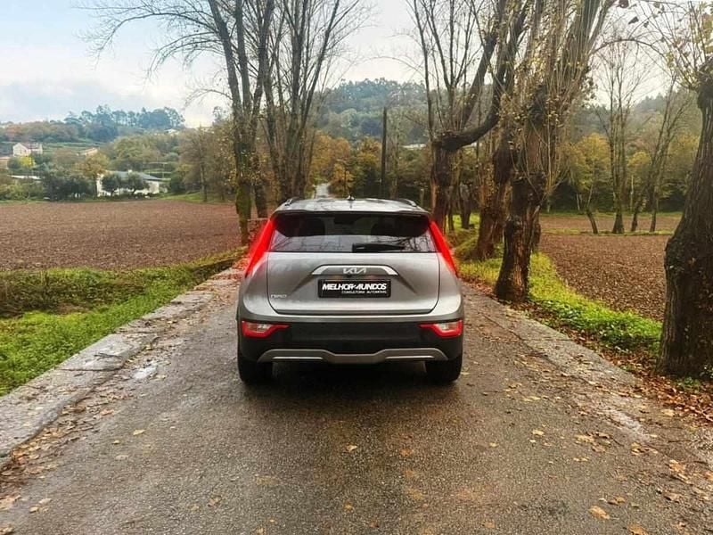 Usado Kia e-Niro 150 kW (204 HP) 2023 Cinza SUV