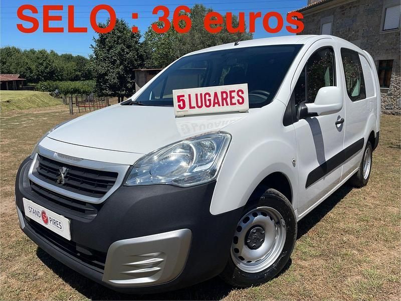 Branco Usado 2017 Peugeot Partner Premium Monovolume | € 12.999 (Preço elevado) - Imagem 1/4