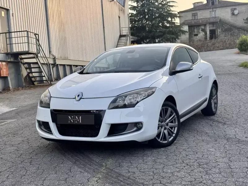 Branco Usado 2010 Renault Mégane GT Line GT-Line Coupé | € 8.990 (Preço justo) - Imagem 1/4