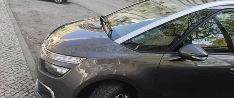 Cinzento Usado 2020 Citroën Grand C4 Picasso Monovolume | € 12.500 (Preço justo) - Imagem 1/4