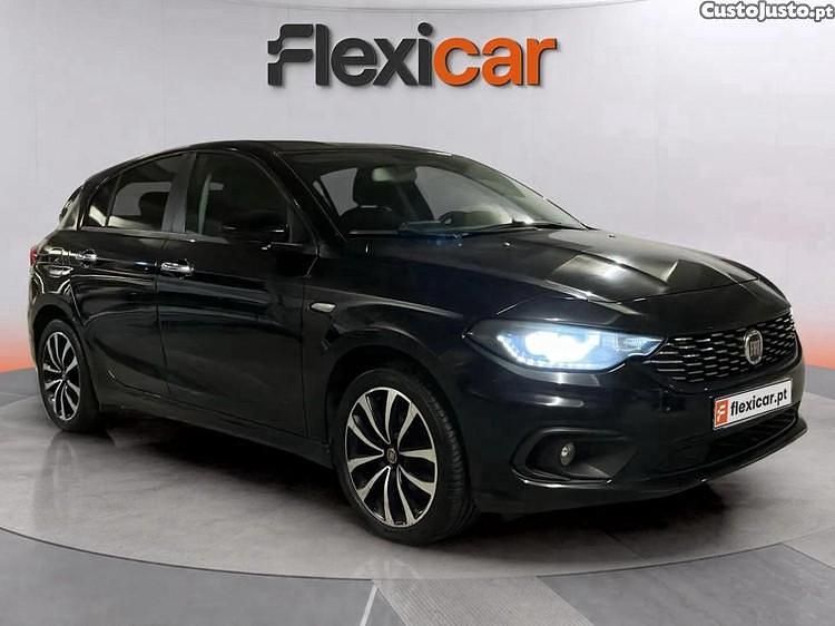 Preto Usado 2020 Fiat Tipo Lounge | € 10.890 (Preço justo) - Imagem 1/1
