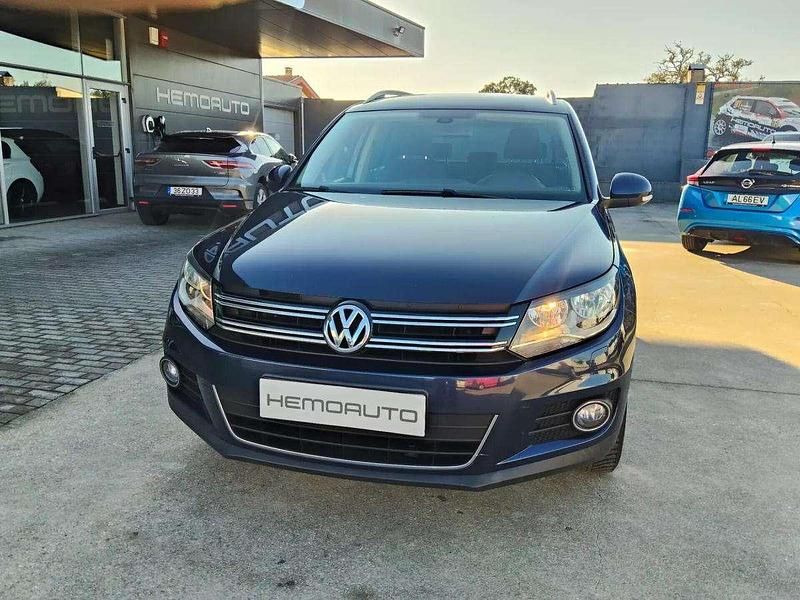 Usado VW Tiguan Sport 122 HP (89 kW) 2015 Azul SUV