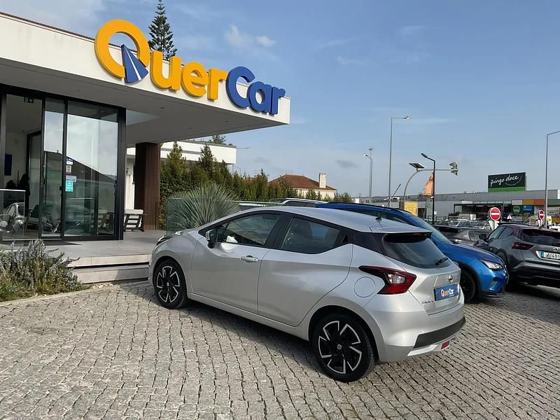 Usado Nissan Micra Acenta 92 HP (67 kW) 2022 Cinza Citadino