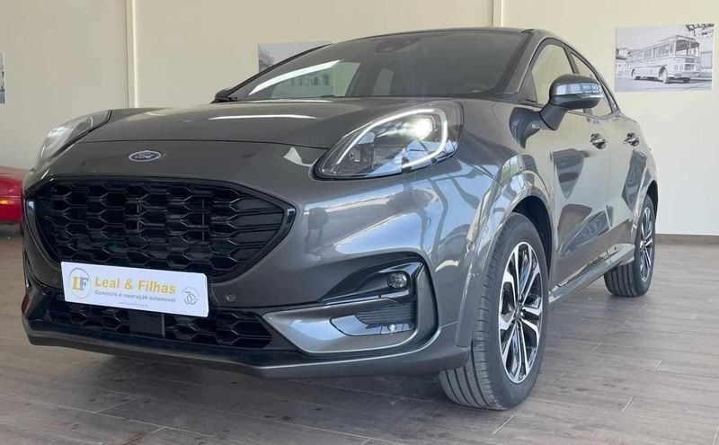 Cinzento Usado 2023 Ford Puma ST-Line Coupé | € 23.900 (Preço justo) - Imagem 1/4