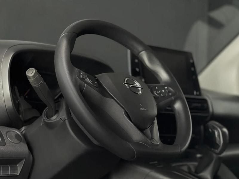 Usado Opel Combo Enjoy 102 HP (75 kW) 2021 Branco Monovolume