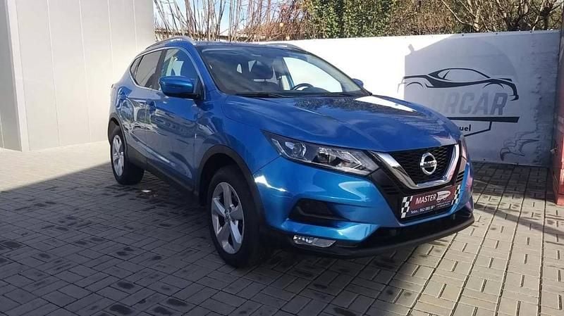 Usado Nissan Qashqai N-Connecta 110 HP (80 kW) 2018 Azul SUV