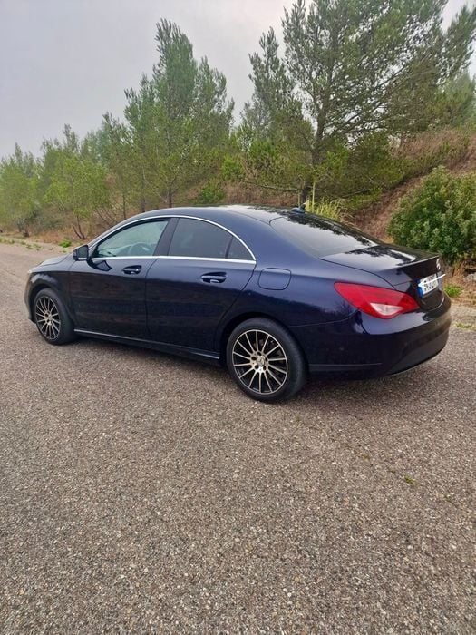 Usado Mercedes CLA180 120 HP (88 kW) 2017 Sedan