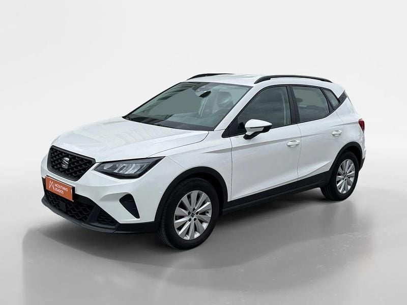 Branco Usado 2023 Seat Arona Style SUV | € 18.990 (Preço justo) - Imagem 1/4