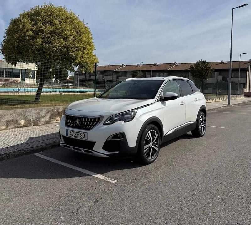 Branco Usado 2019 Peugeot 3008 Citadino | € 20.900 (Preço elevado) - Imagem 1/4