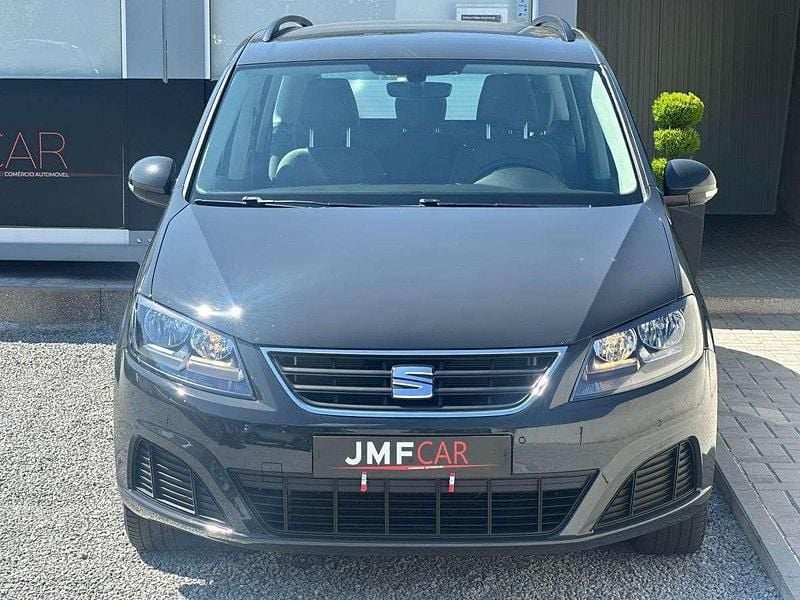 Usado Seat Alhambra 115 HP (84 kW) 2017 Cinzento Monovolume