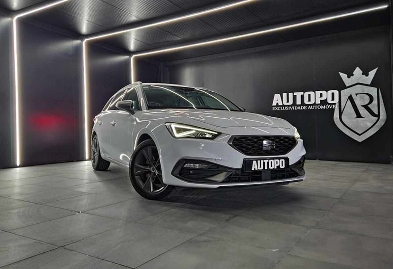 Branco Usado 2021 Seat Leon ST FR Carrinha | € 26.900 (Preço elevado) - Imagem 1/4