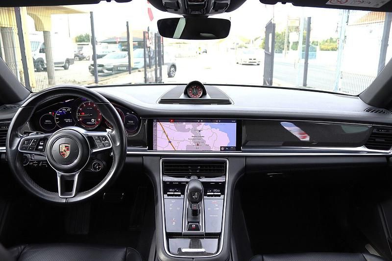 Usado Porsche Panamera 462 HP (339 kW) 2018 Preto Carrinha