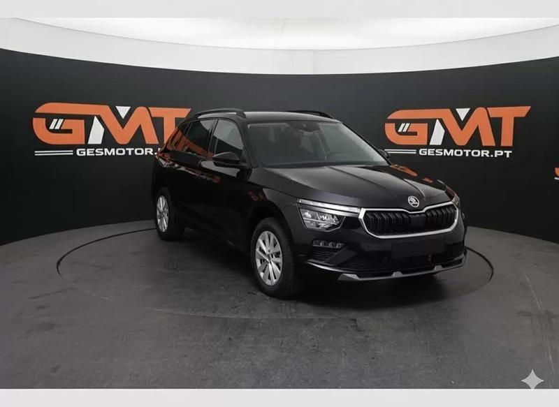 Usado Skoda Kamiq Ambition 95 HP (69 kW) 2023 Preto SUV