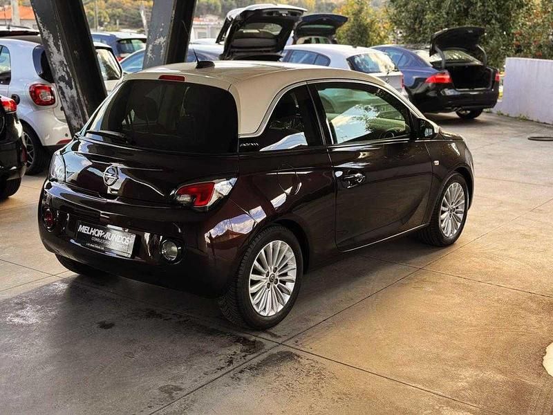 Usado Opel Adam Glam 70 HP (51 kW) 2017 Castanho Citadino