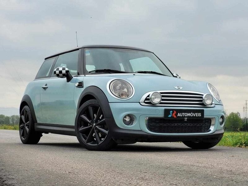 Usado Mini Cooper 90 HP (66 kW) 2012 Azul Citadino