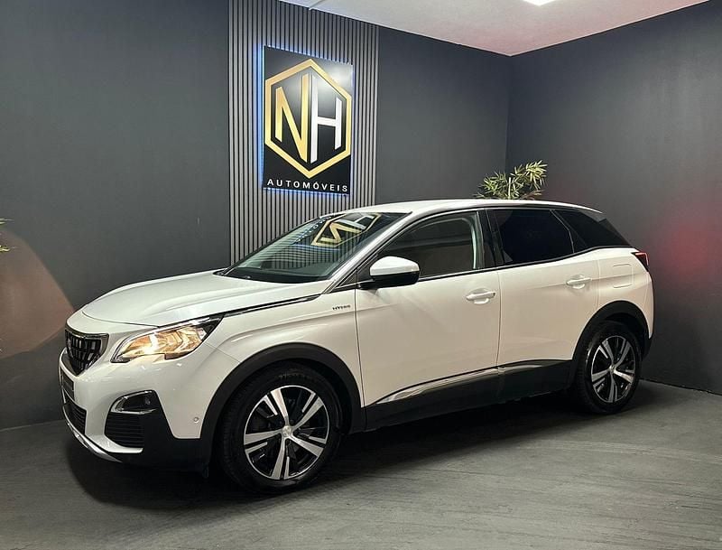 Usado Peugeot 3008 Allure 225 HP (165 kW) 2020 Branco Carrinha