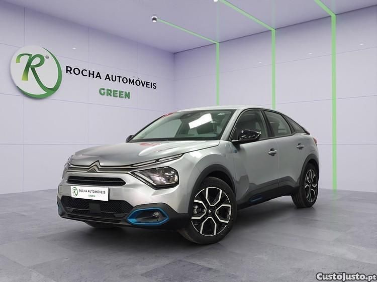 Cinza Usado 2024 Citroën e-C4 SUV | € 25.999 (Preço justo) - Imagem 1/1