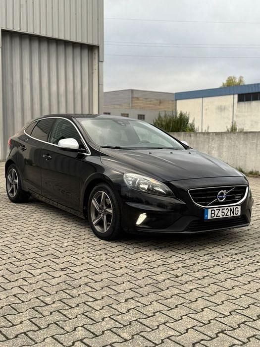 Usado 2014 Volvo V40 R-Design Sedan | € 9.990 (Preço justo) - Imagem 1/4
