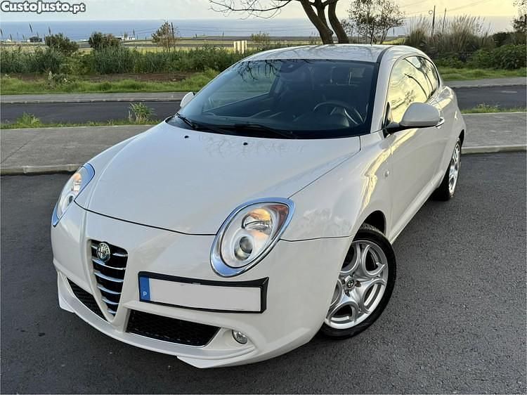 Branco Usado 2011 Alfa Romeo MiTo Citadino | € 7.999 (Preço justo) - Imagem 1/1