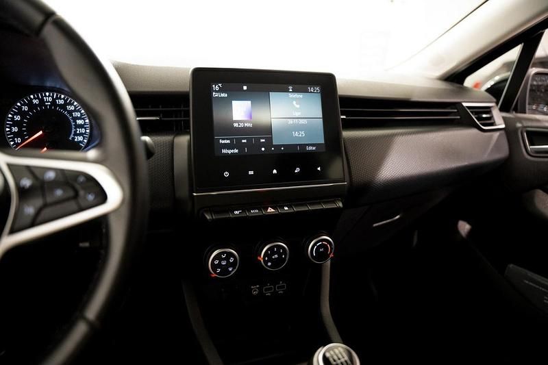 Usado Renault Clio V Evolution 91 HP (66 kW) 2023 Preto