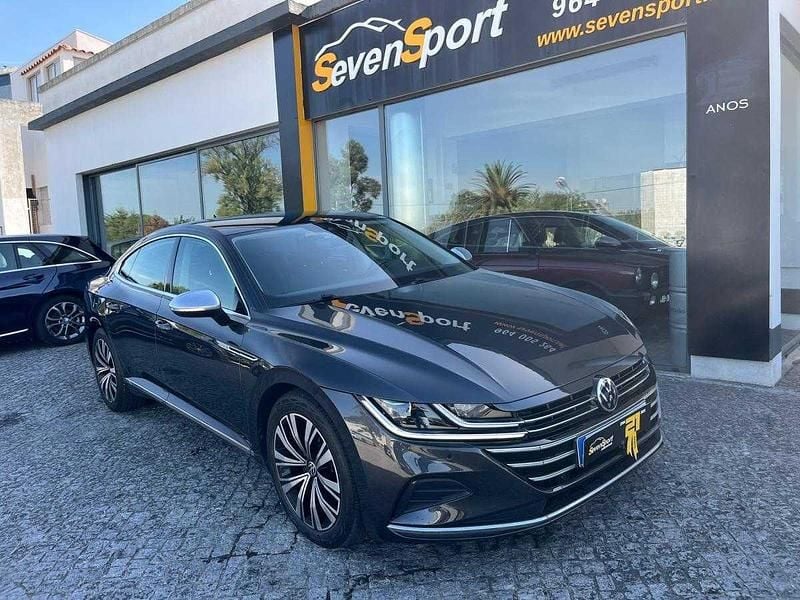 Usado VW Arteon Elegance 150 HP (110 kW) 2021 Cinza