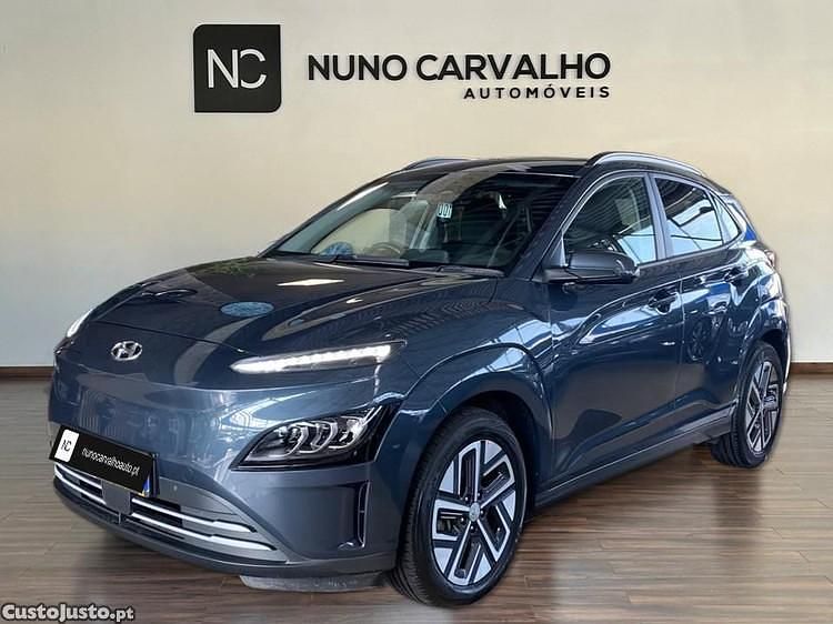 Cinza Usado 2022 Hyundai Kauai SUV | € 21.450 (Preço elevado) - Imagem 1/1