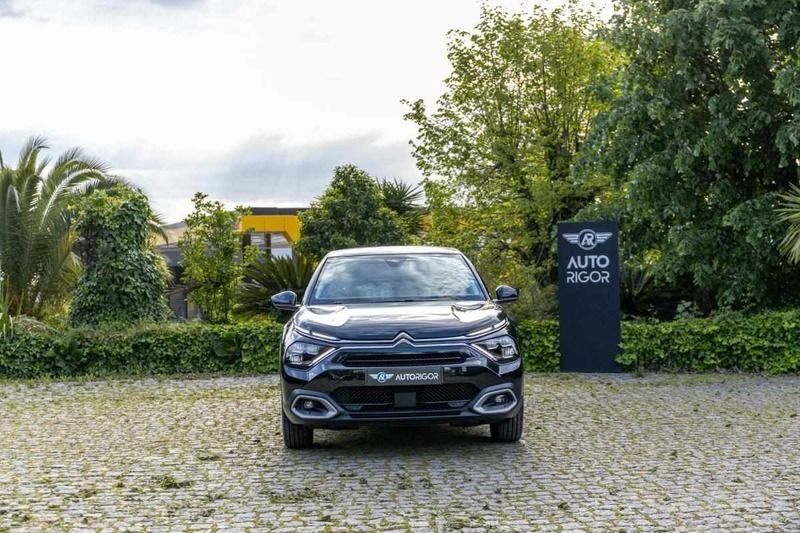Preto Usado 2020 Citroën C4 | € 16.900 - Imagem 1/4