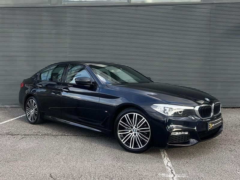 Usado BMW 530 iPerformance 252 HP (185 kW) 2018 Azul Sedan
