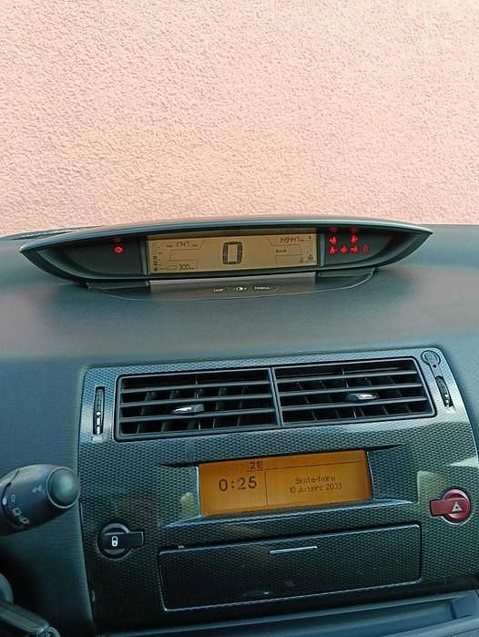 Usado 2006 Citroën C4 Sedan | € 3.250 (Caro) - Imagem 1/4
