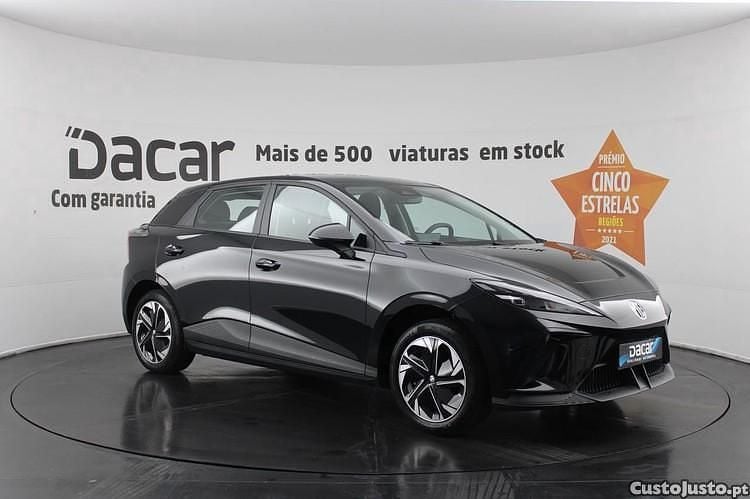 Cinza Usado 2025 MG MG4 EV Citadino | € 24.699 (Preço justo) - Imagem 1/1